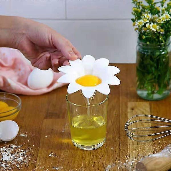 Plastic Egg Separator, Egg White Yolk Separator Kitchen Gadget Baking Tool Egg Extractor, Cute Flower Design