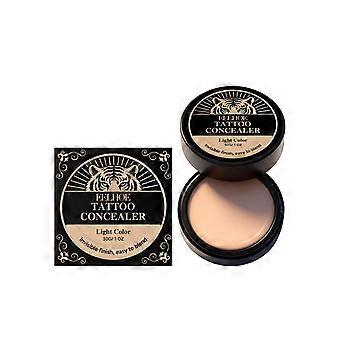 Base Corretiva EELHOE: Natural, leve, não pegajosa e com cobertura translúcida para um look impecável no dia a dia. Prática para aplicação de maquiagem.