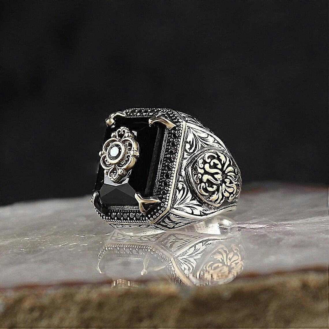 Vintage Clan Getextureerde Zirkoon Ring