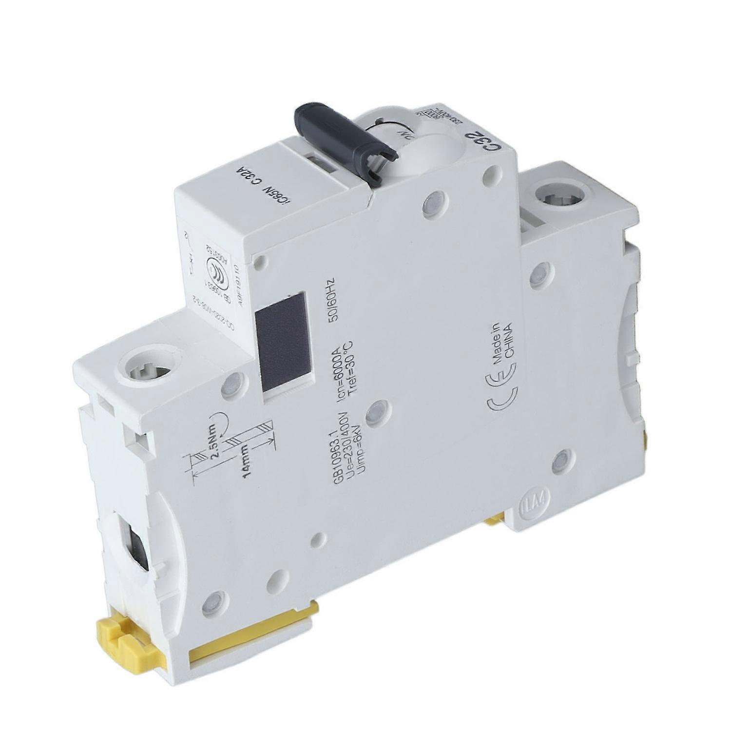 C32 Circuit Breaker 1P Low Voltage Circuits Breakers DIN Rail Installation 32A 230V/400V