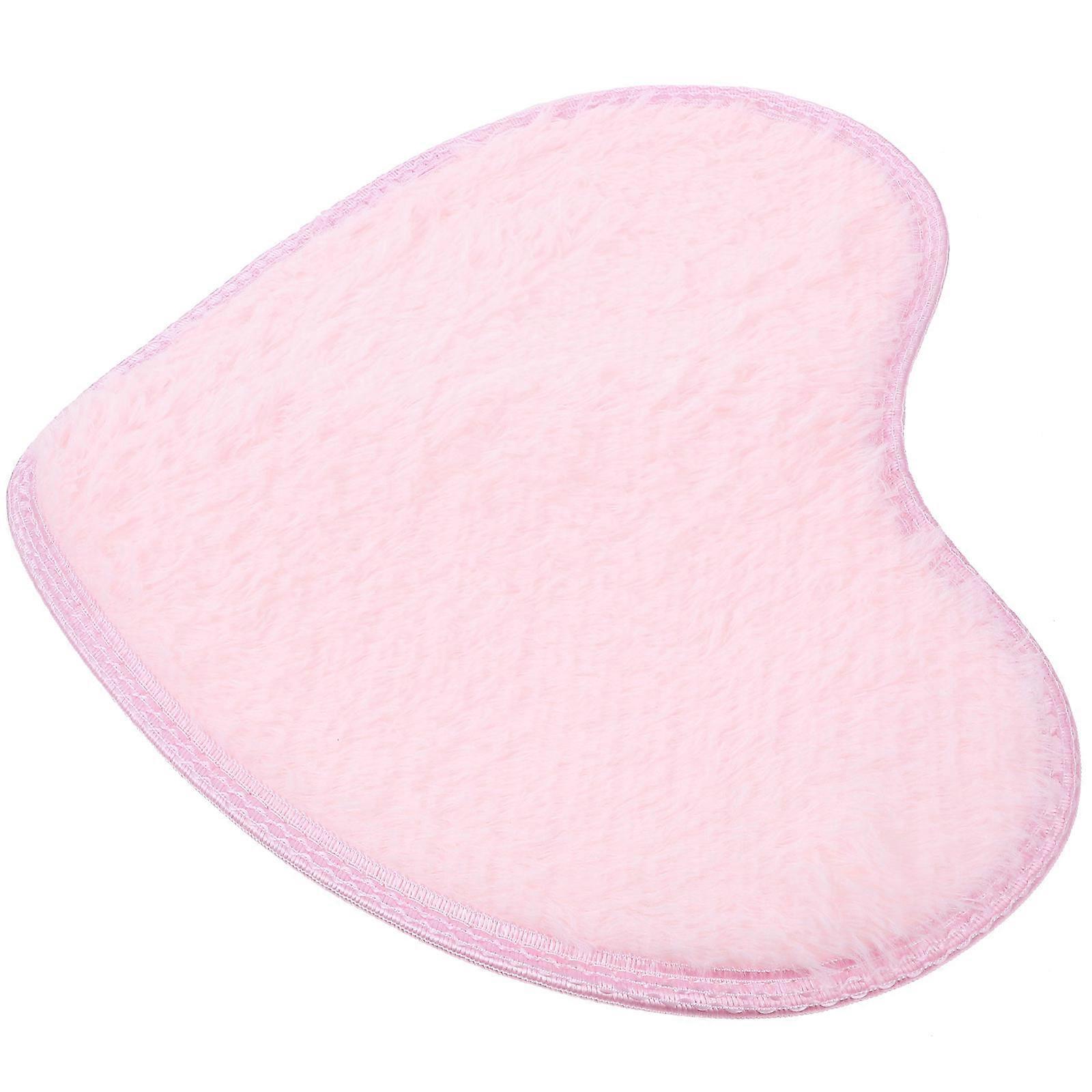 Sweet Heart Design Rug, Natural Material Area Mat with Smooth Texture for Indoor Use