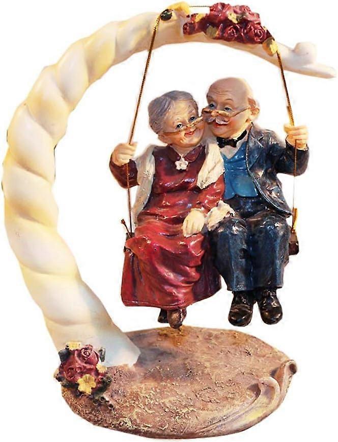 Creative handmade statue resin elderly couple statue