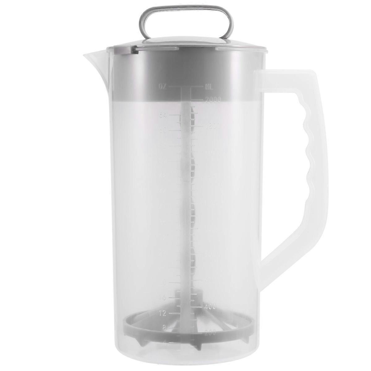Mixing Pitcher for Drinks,2 Quart/64oz Plastic Water Pitcher with Lid,Easy-Mix Juice Container,Angled Plastic Blades
