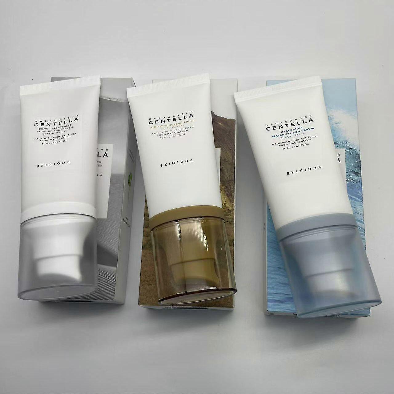 Latte solare a base d'acqua con acido ialuronico e centella asiatica