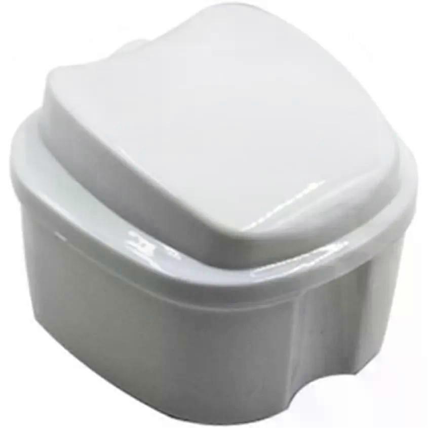 Box Case with Strainer, PP Portable Storage for False Teeth