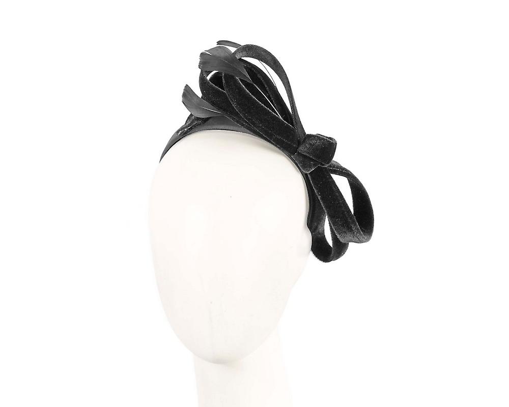 Black velvet bow racing fascinator by Max Alexander J446B