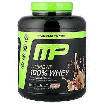 MusclePharm, Combat 100% Whey Protein, Cappuccino, 5 funtów (2,24 kg)