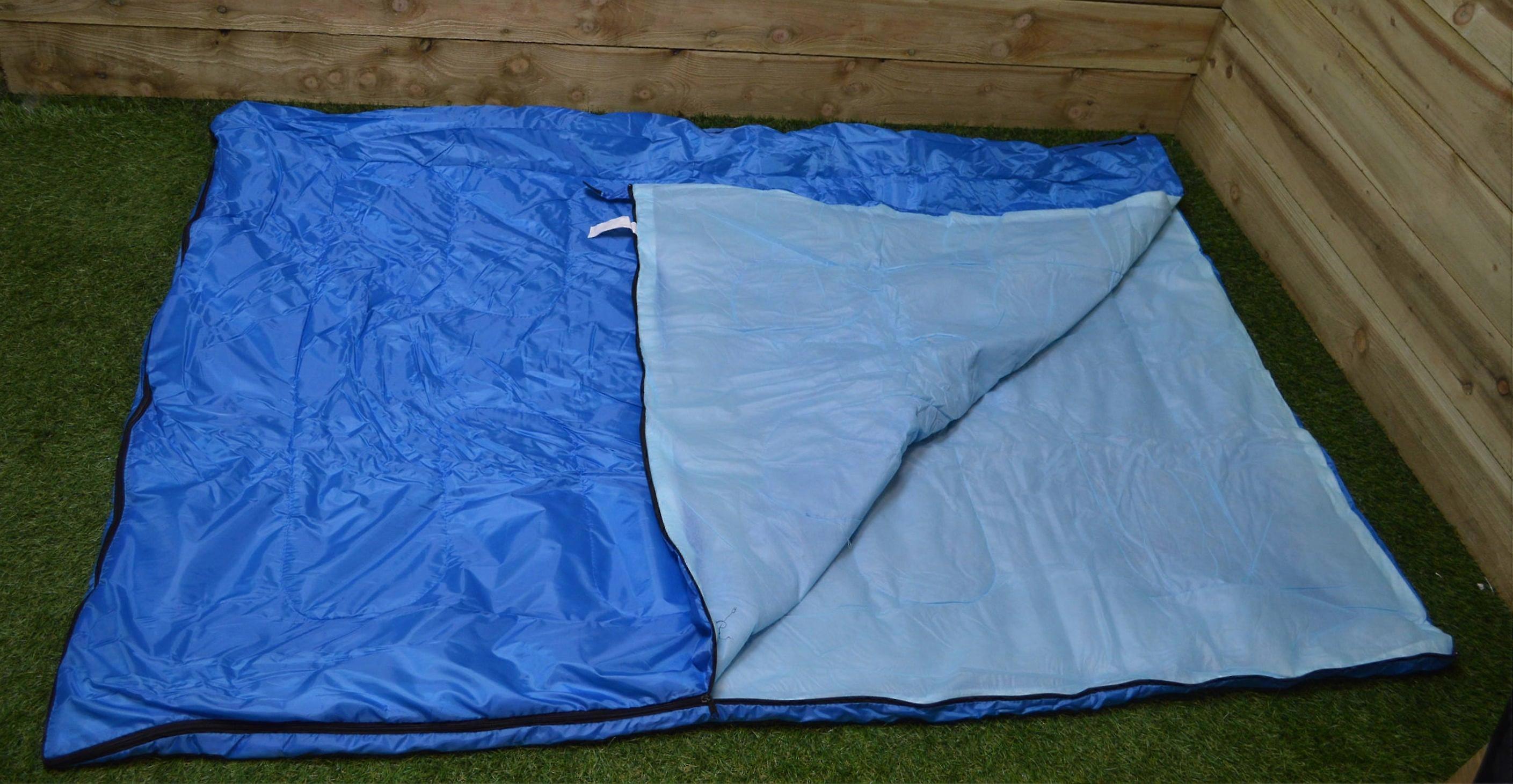 Double / 2 Person Camping Sleeping Bag With Zip & Stuff Sack