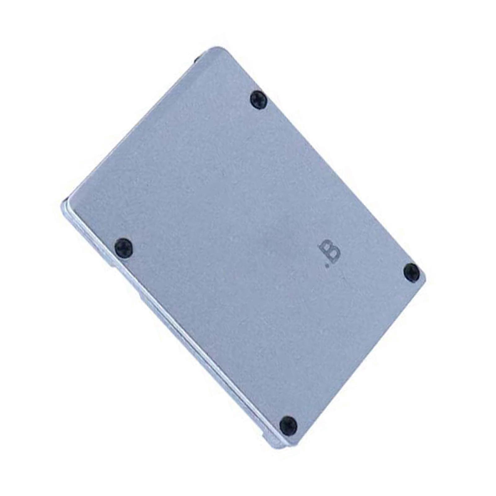 Nopea CFe Type B -kortti SSD-kiintolevysovitin ammattivalokuvaajille ja -videokuvaajille, monivärinen