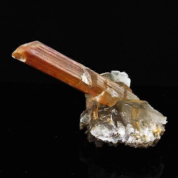 石膏 2813.0 克拉