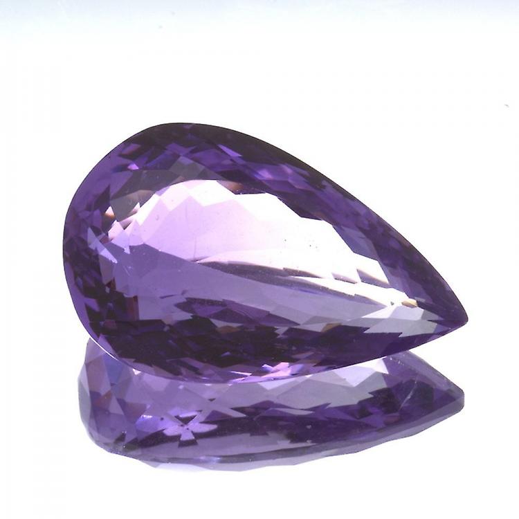 21,18ct. Amethyst Pear Cut awo16