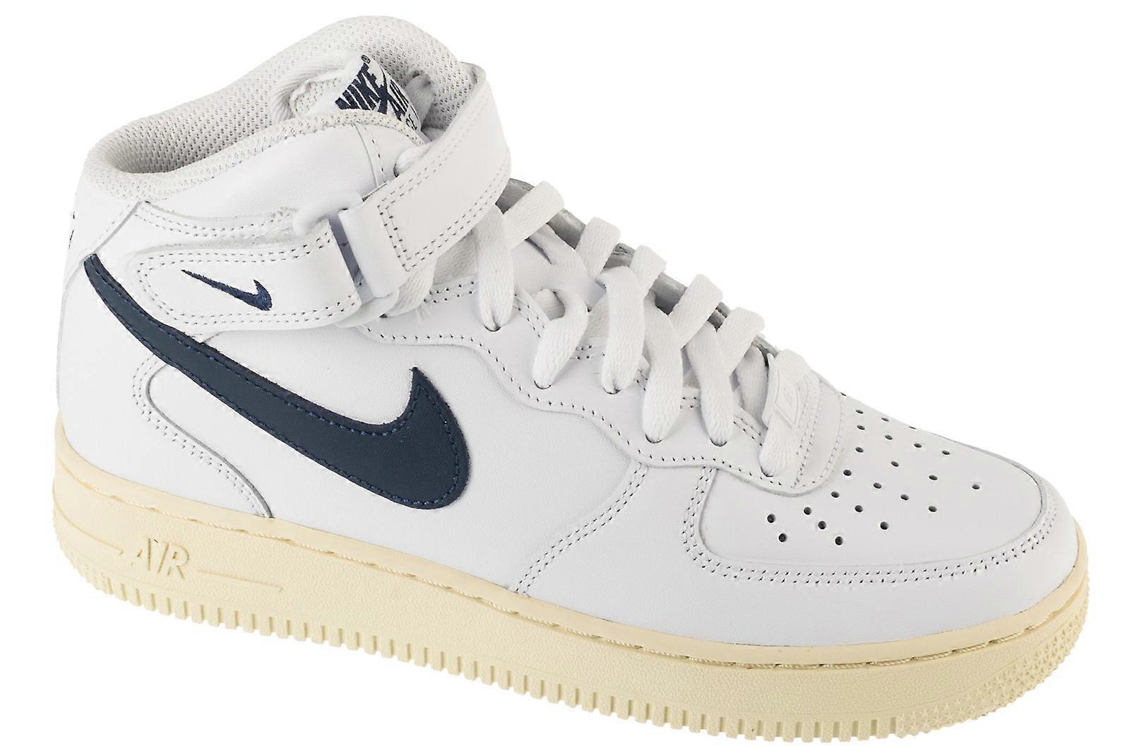 Baskets Nike Air Force 1 '07 Mid