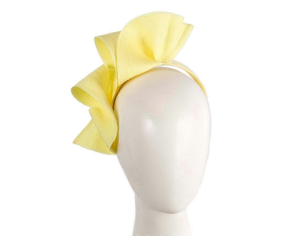 Large light yellow wave racing fascinator by Max Alexander MA955LY