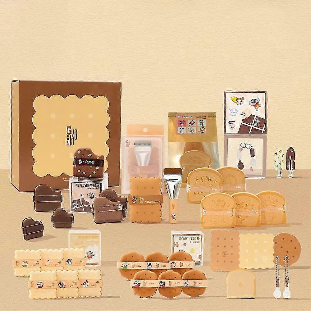 Professional Foundation Blender Sponge with Ergonomic Design for Flawless Liquid Makeup Application