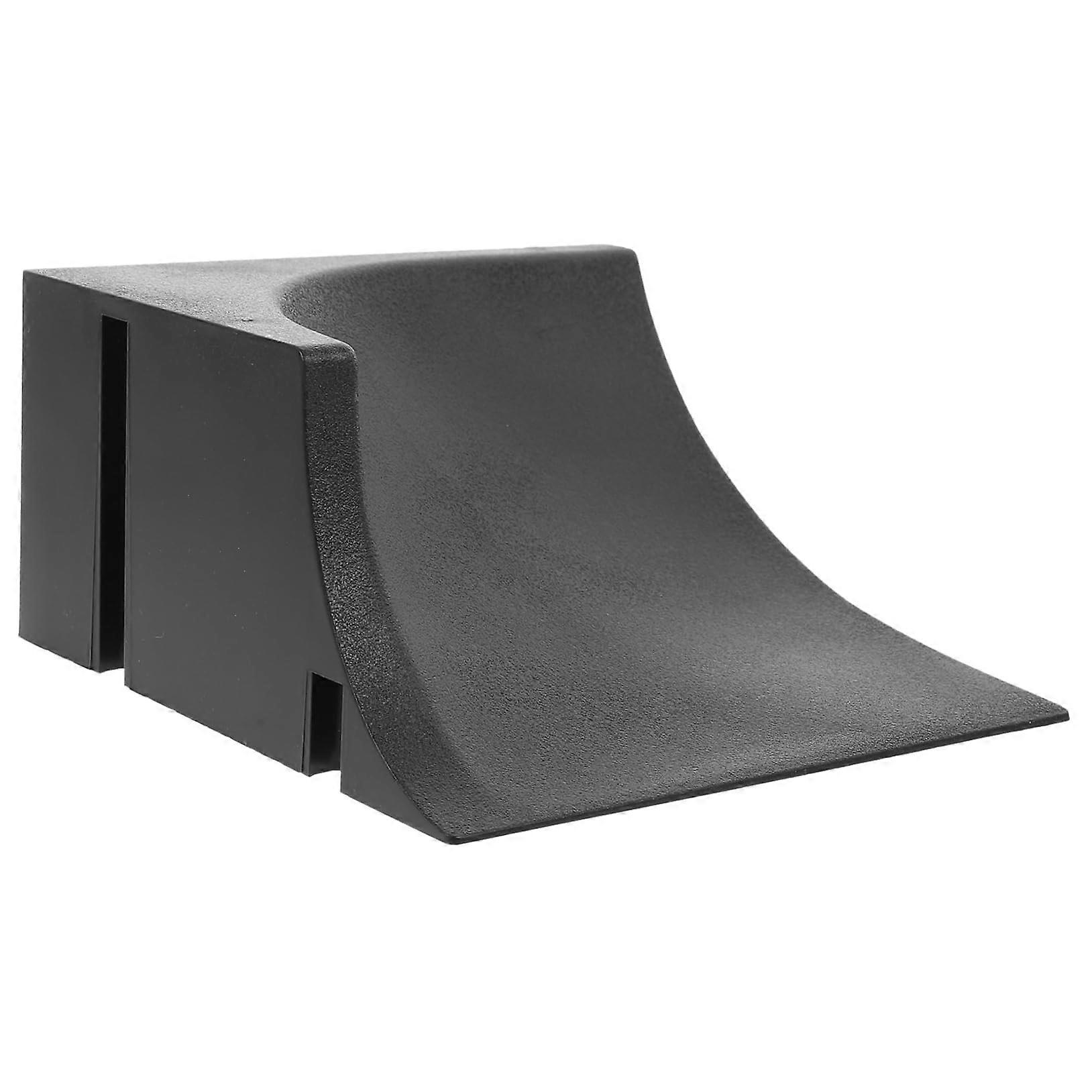 Mini Fingerboard Ramp Obstacle for Skatepark Tricks with Smooth Stable Surface