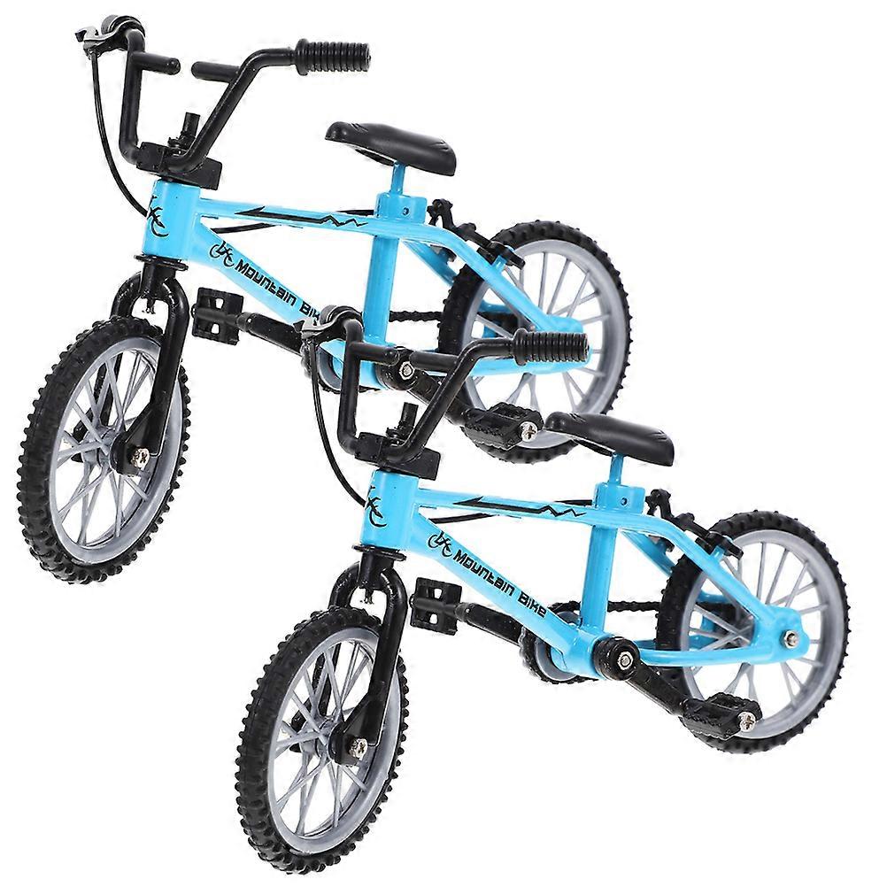 2pcs Tiny House Bikes Miniature Bikes Simulation Bicycles Miniature House Photo Props