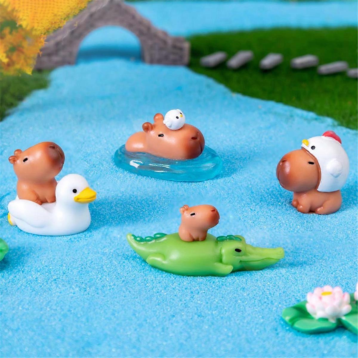 Mini Resin Capybaras Ornaments Tiny Animal Figurine Miniature