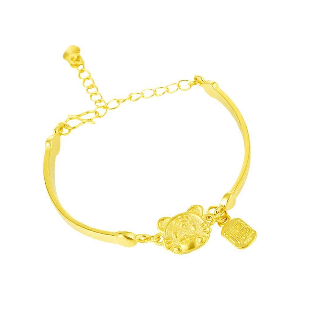Tiger Charm Bracelet for Women, Elegant Wrist Accessory, Modern Design