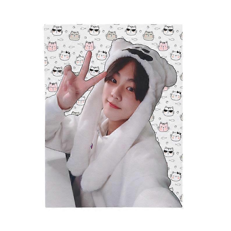 Enhypen Jungwon Cute Blanket, Enhypen Jungwon Cute Kpop Merch