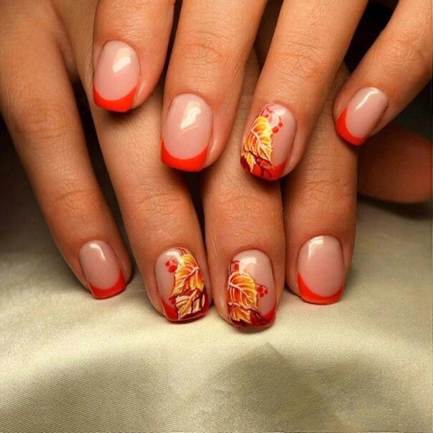 Fall Maple Leaf Press on Nails Short Square Acrylic Thanksgiving Fake Nails Set with Glue