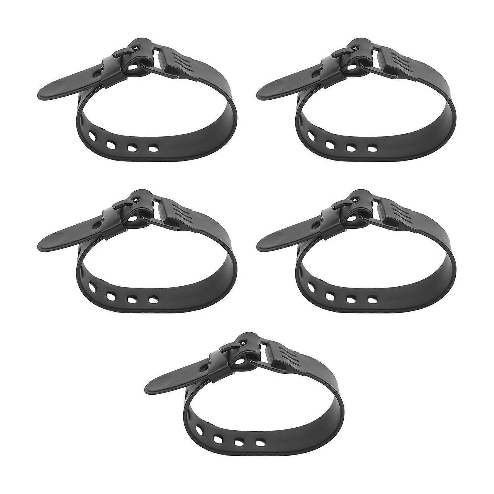 Multifunctional black cable ties with portable rubber buckle.