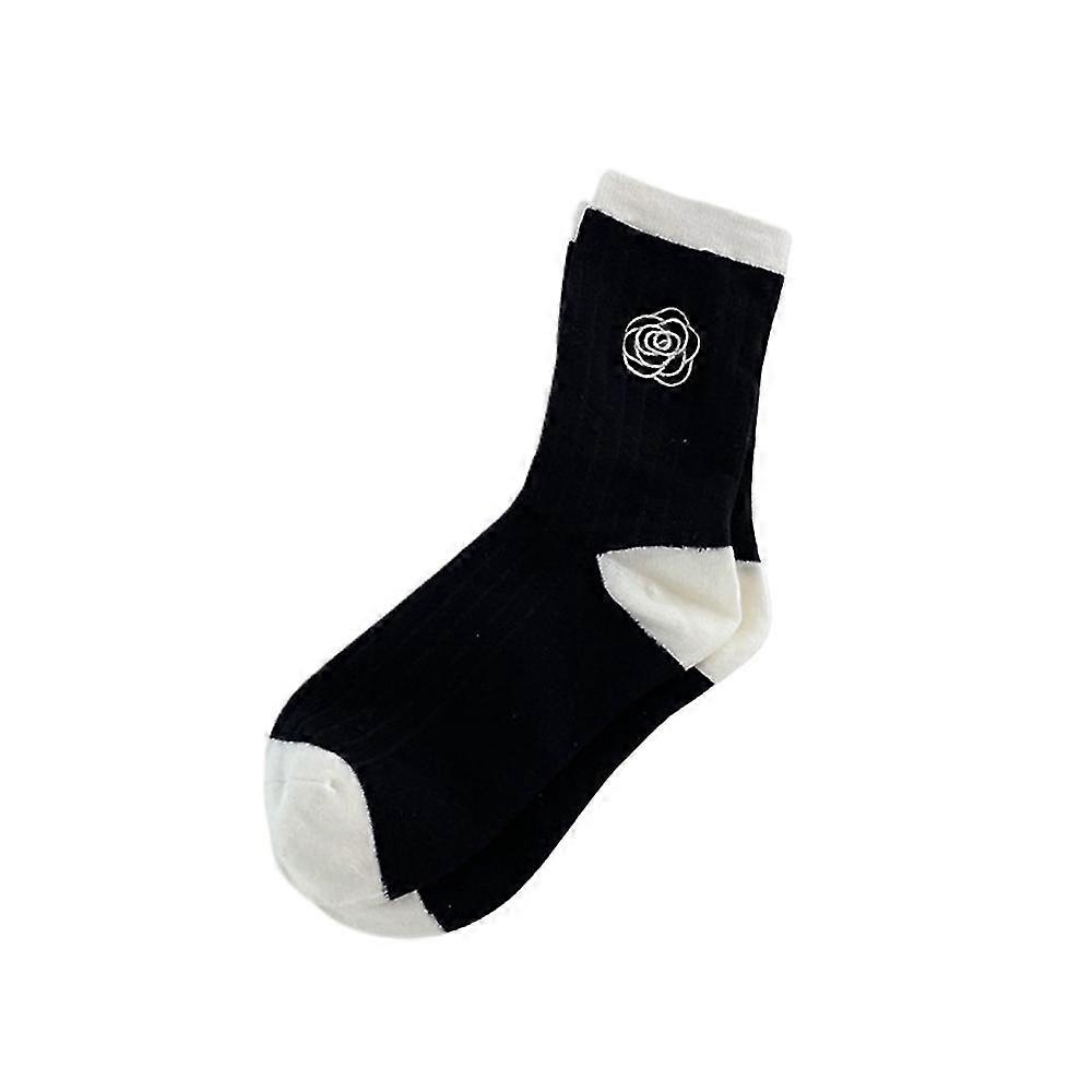 Floral Embroidered Toe Joint Soft Round Socks