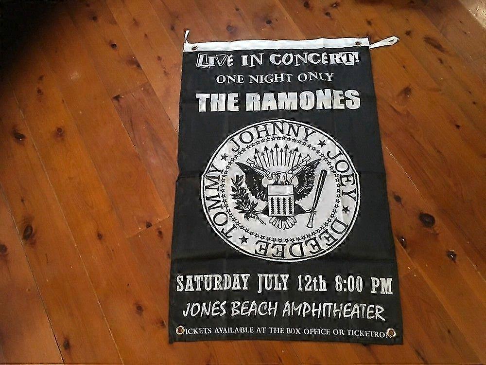 Age Ramones Concert Flag