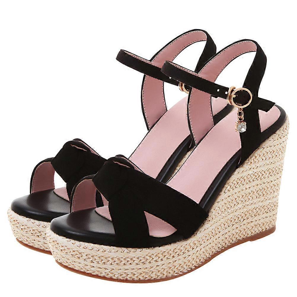 Comfortable Women Sandals, Stylish Appearance, Lightweight Everyday Use