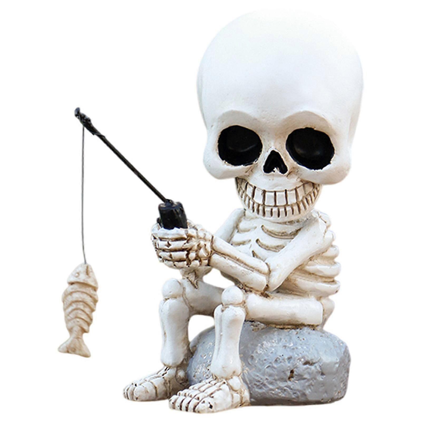 Resin Fishing Skull Outdoor Patios Decoration Home Patios Yard Pond Resin Sculpture for Halloween Party Prop