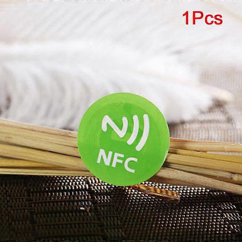 Smart Nfc Tags Stickers Chip Adhesive 144 Byte 13.56mhz Durable For Mobile Phone