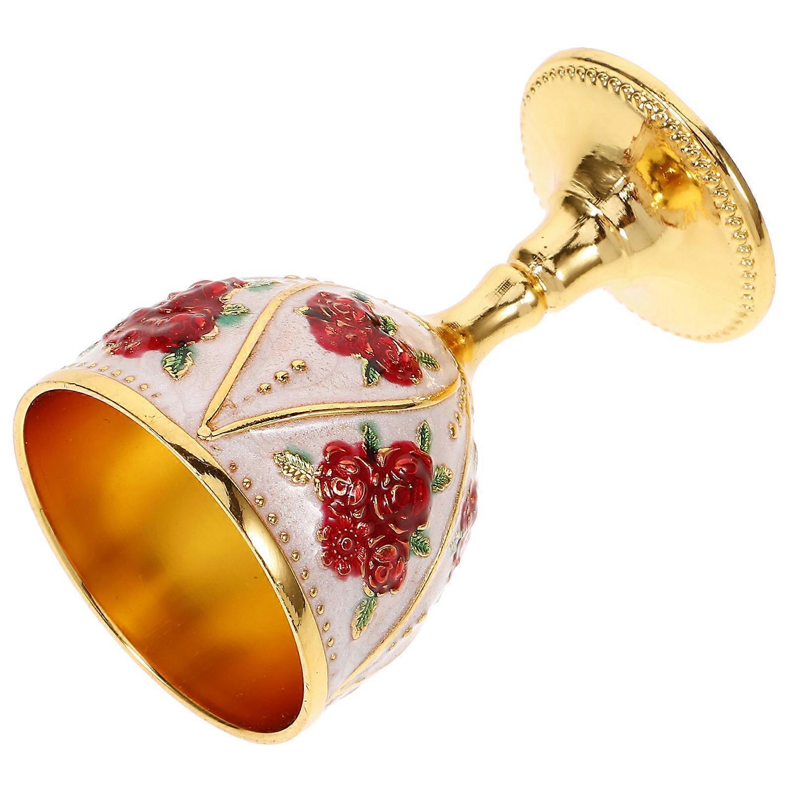 European Style Metal Wine Cup Retro Liquor Cup for Home Parties and Bars Easy to Clean Elegant Design for Wine and Beverages