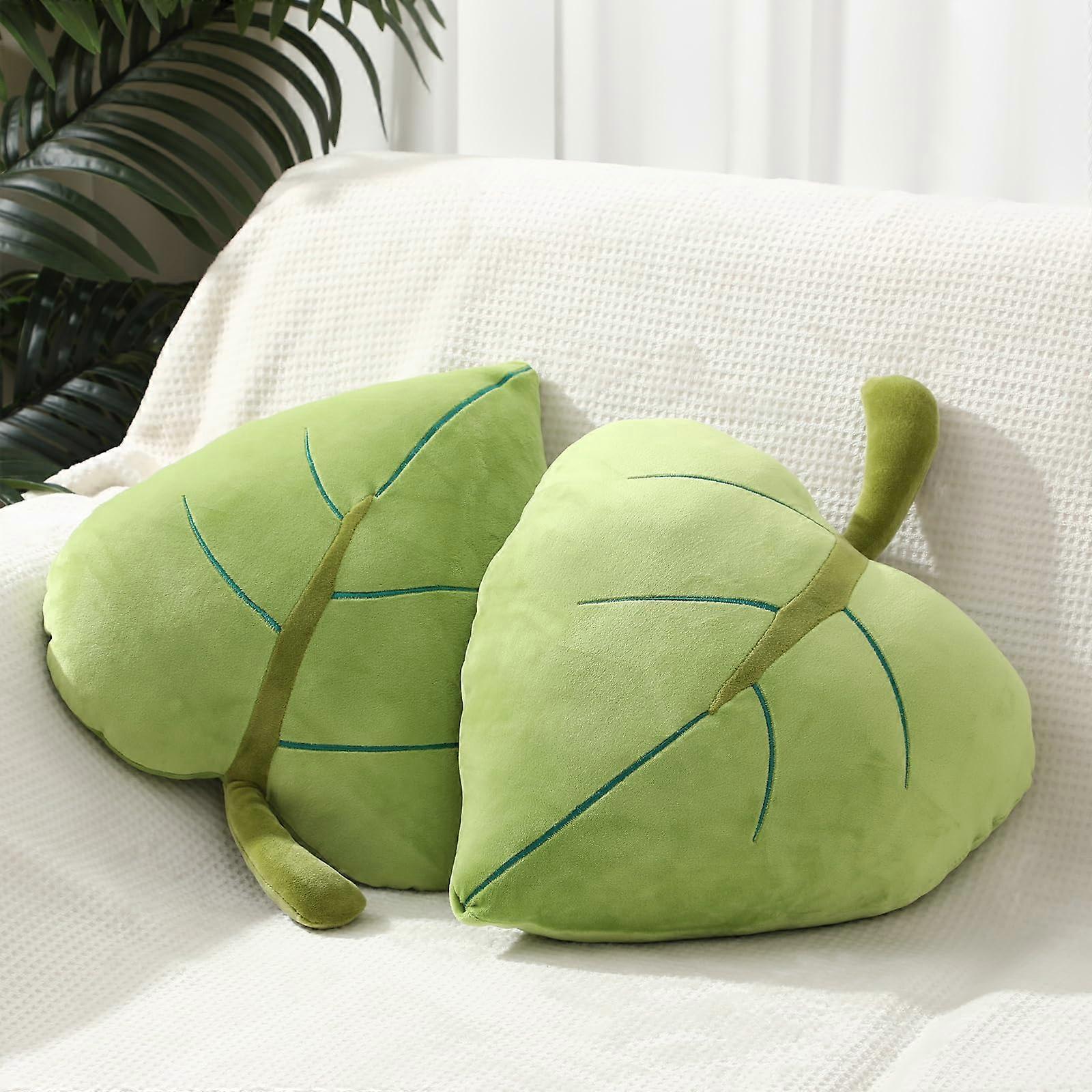 Plush Leaf Pillow Set 2 Pack 19.7 Inch Decorative Throw Cushion with Realistic 3D Leaf Design
