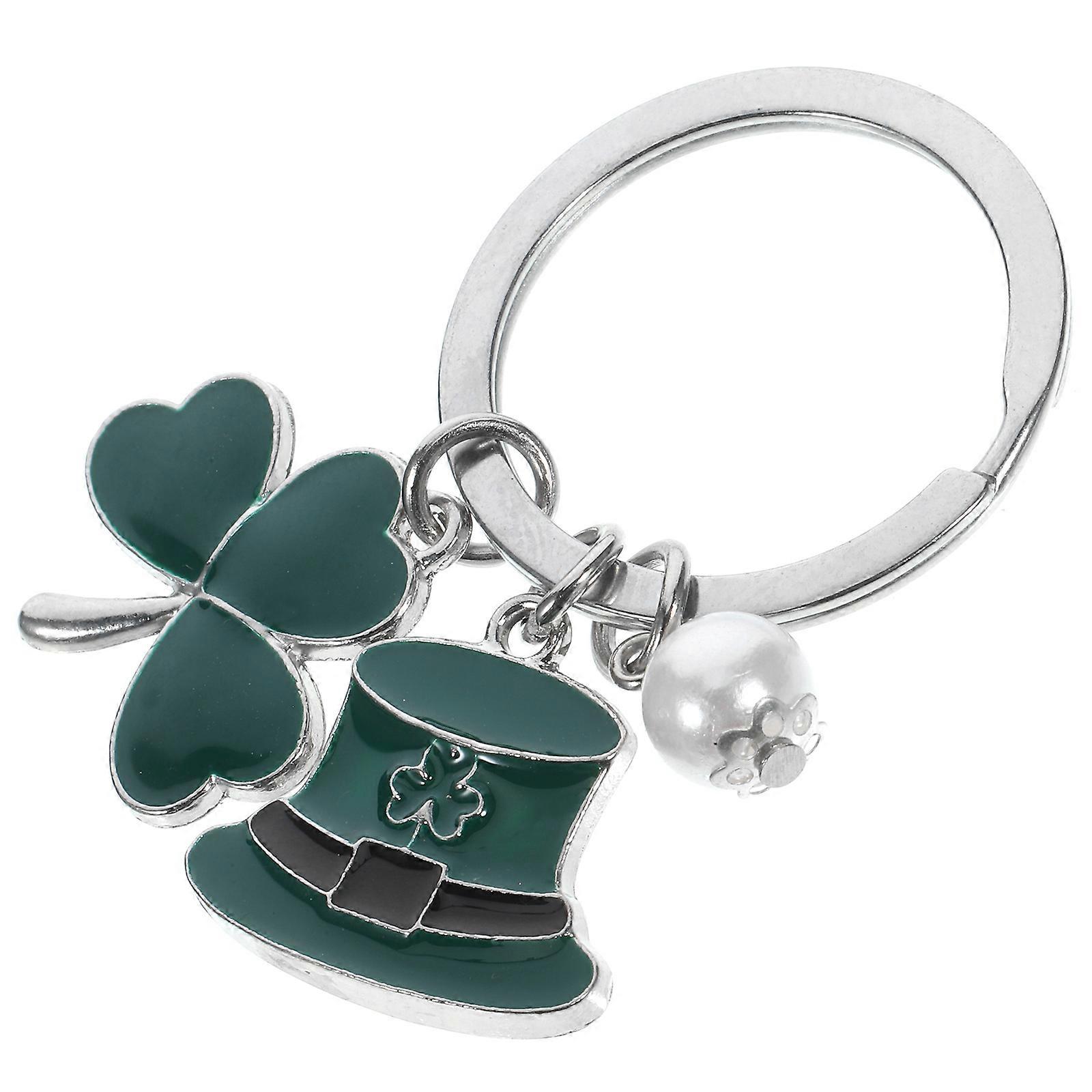 Elegant Shamrock Keychain Suitable for Gifting or Personal Use