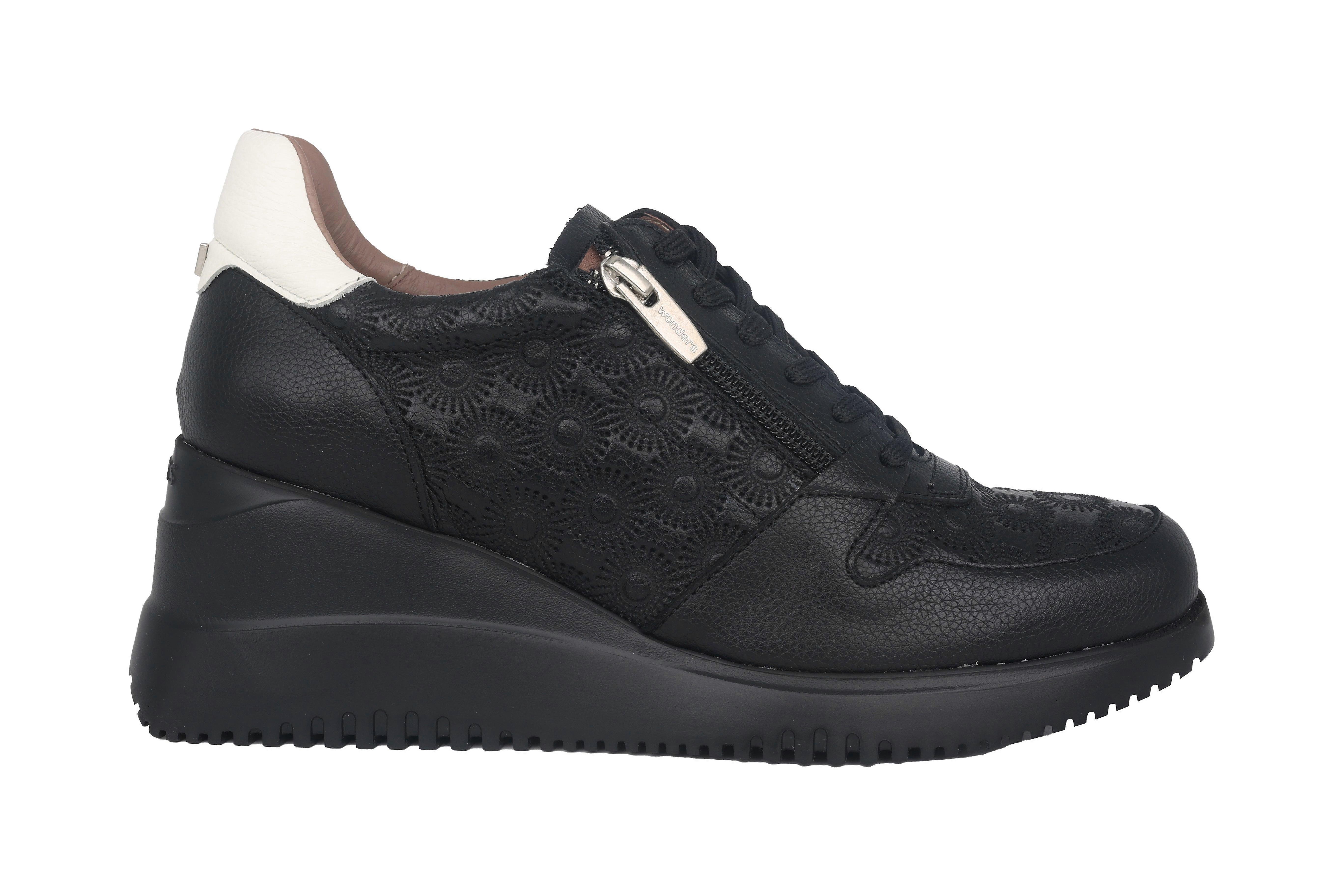 Wonders Rainbow - women's sneaker