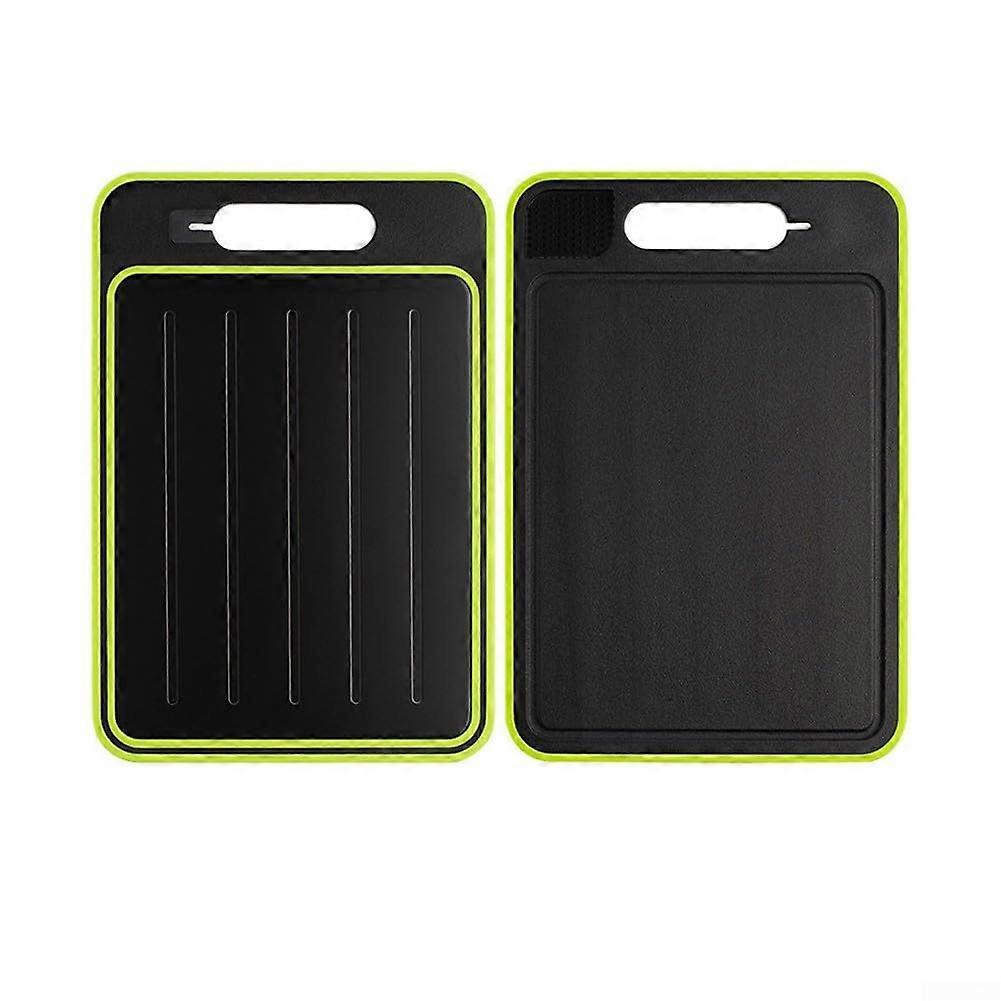 Aluminum cutting board for chopping and thawing simplifies meal preparation (black).