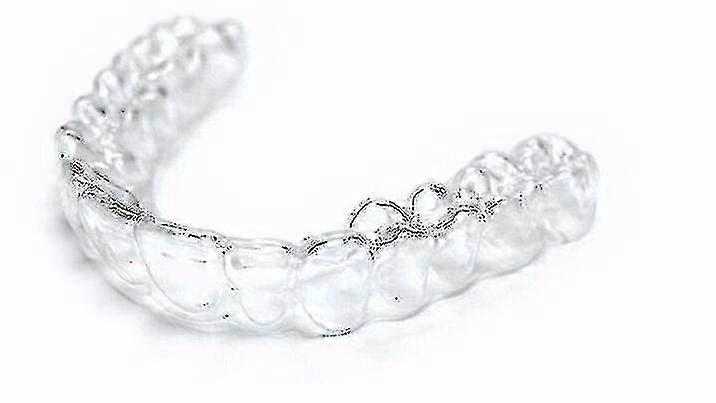 熱成形技術を備えたプロフェッショナル歯のホワイトニングジェル&ブリーチングトレイキット、効果的な自宅ホワイトニングのための4個セット