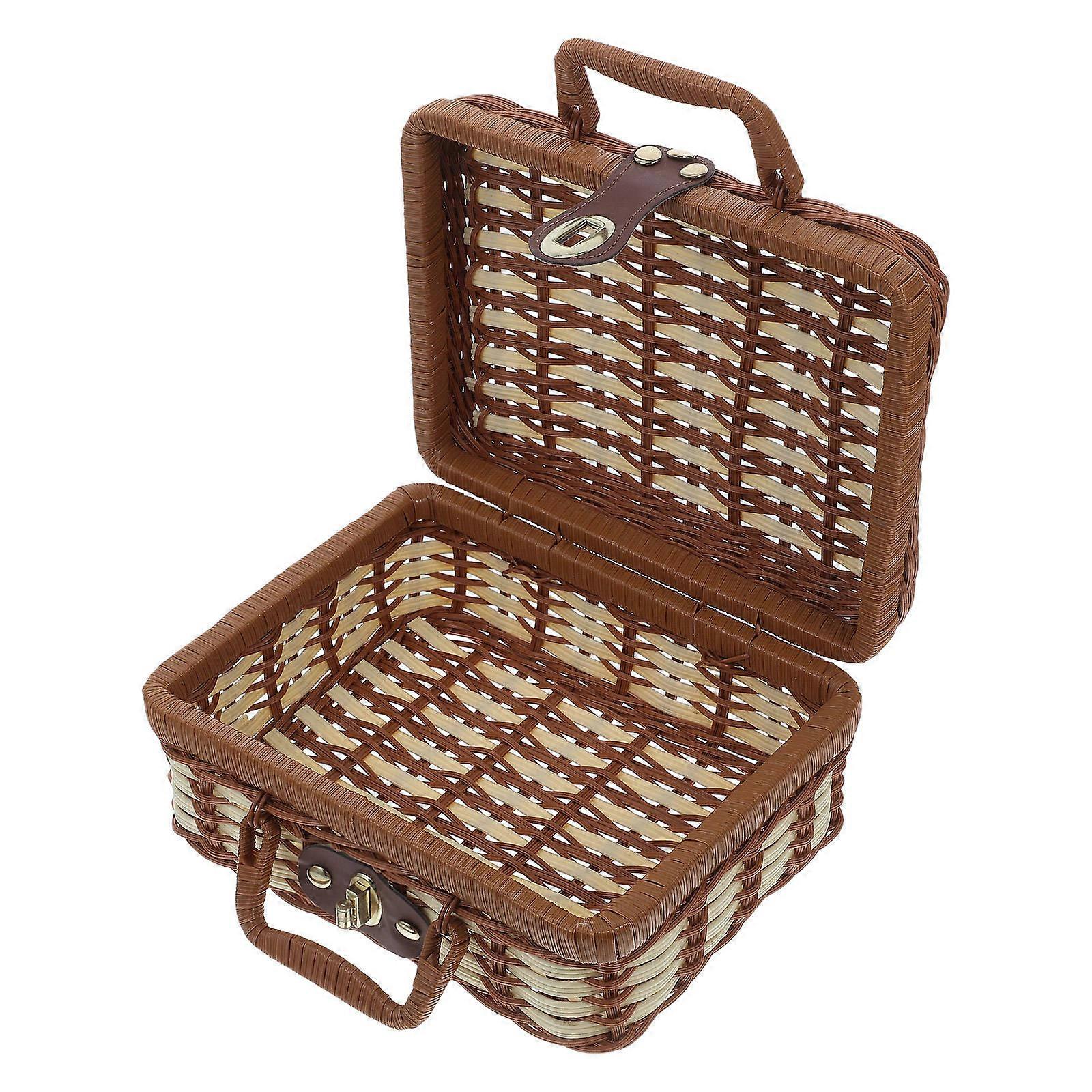 Wicker Decorative Suitcase Vintage Style Rattan Basket With Handle For Women Photographers Outdoor Enthusiasts 1Set