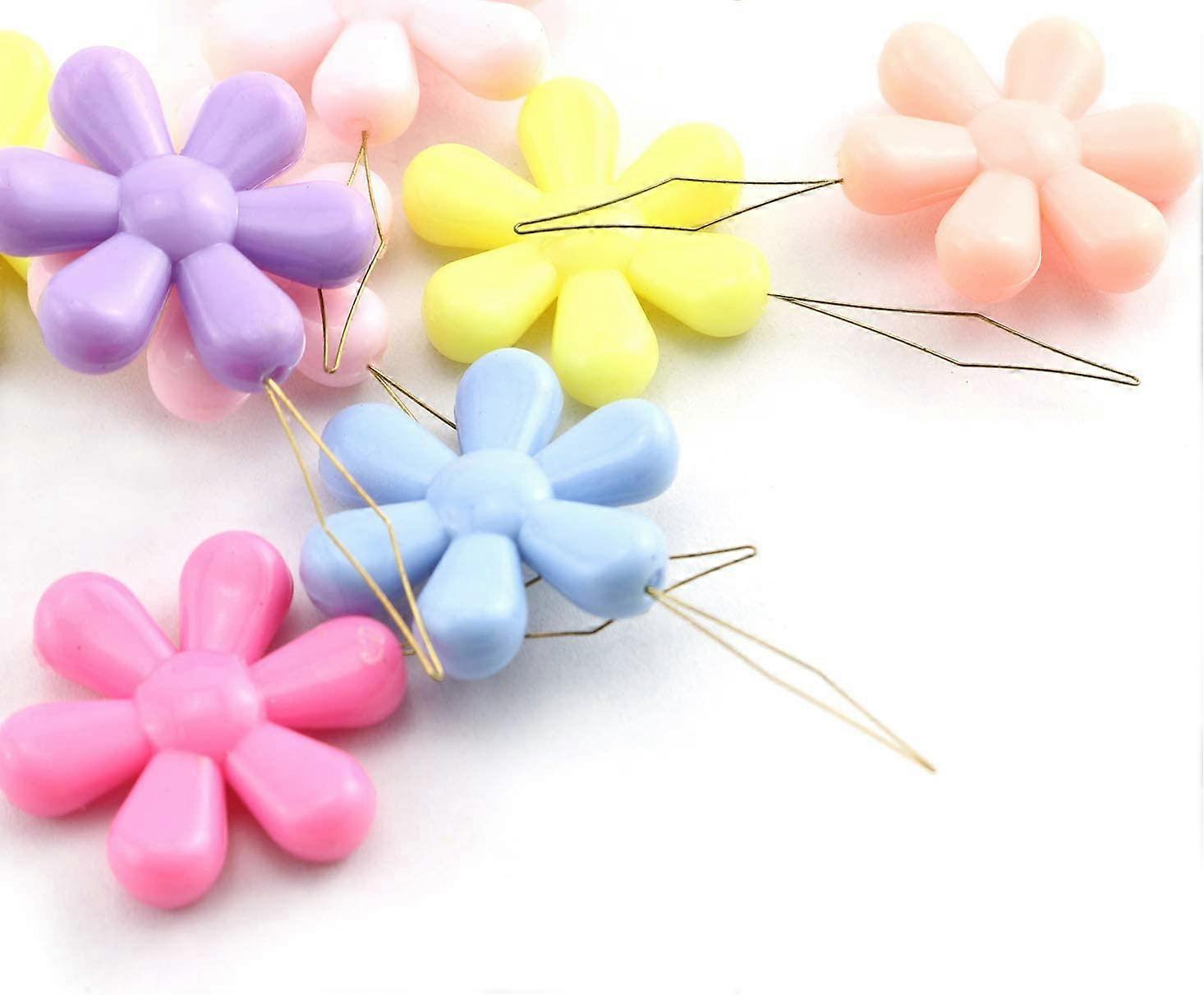 Needle Threaders 10pcs Assorted Colors Plastic Flower Head Yarn Loop Needle Threaders for Hand Sewing (Random Colors)