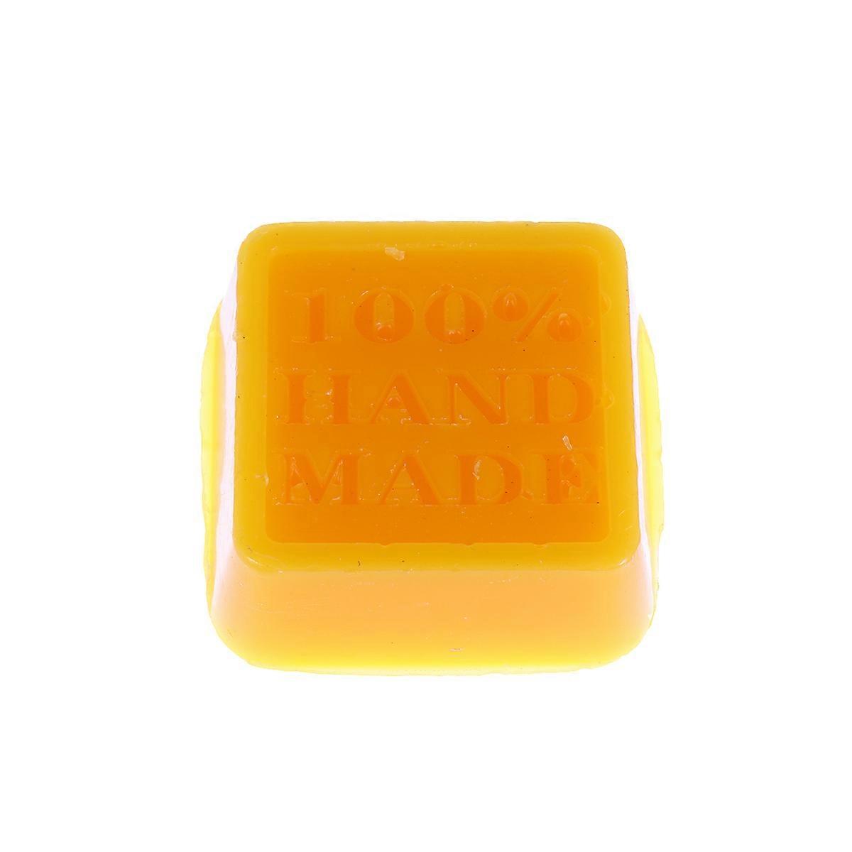 Natural Beeswax Waxing Thread Tools For DIY Enthusiasts 5.3 X 5.3 Cm 1Pack