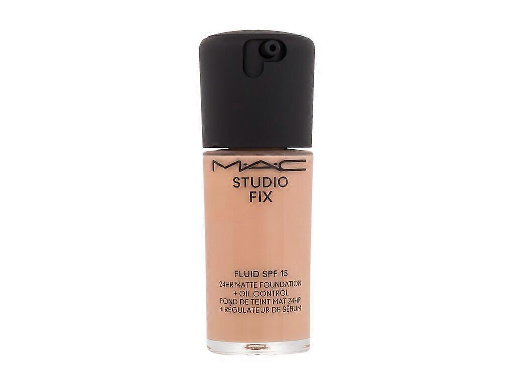 Studio Fix Fluid SPF 15 30 ml NW22