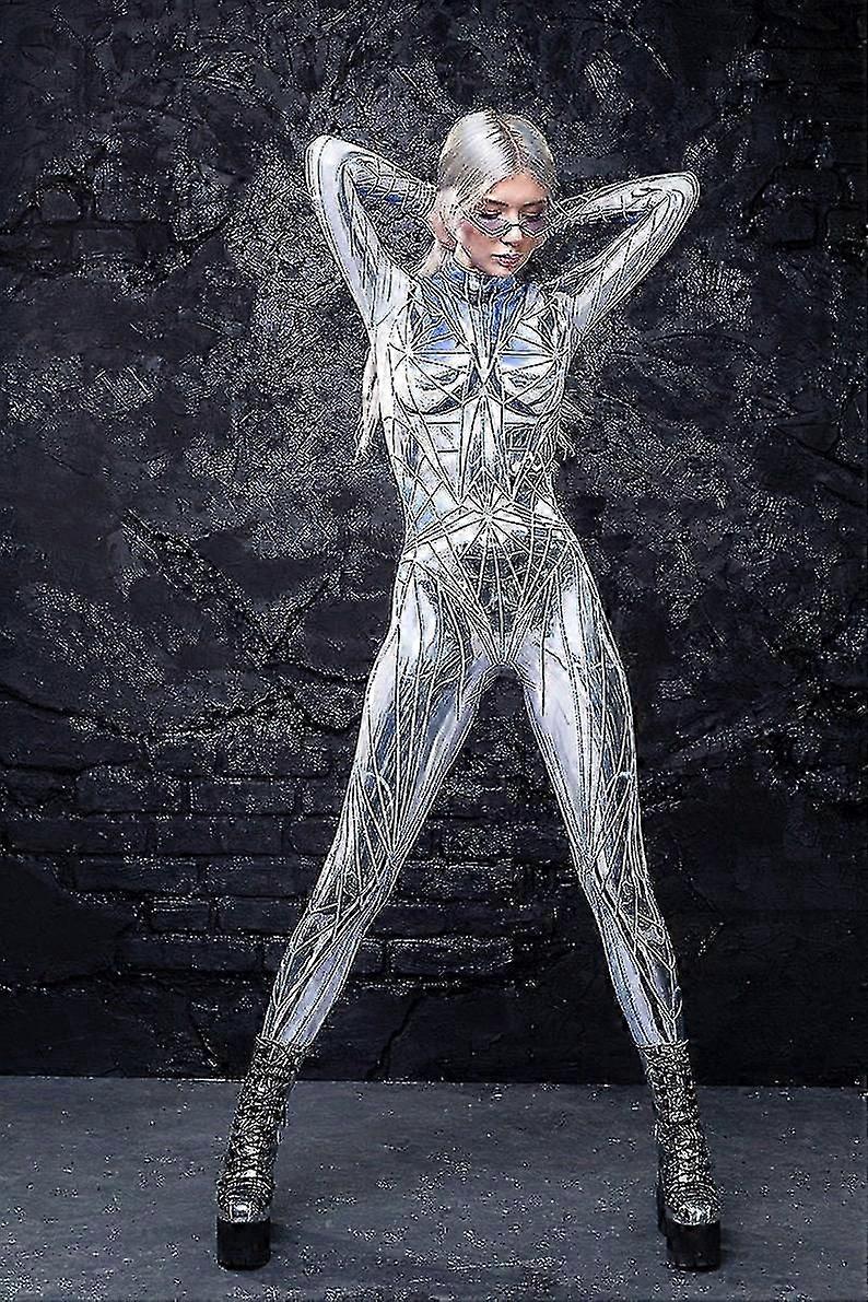 用途の広い女性のハロウィーンコスチューム - ハロウィーンとクリスマスの両方のイベントに最適