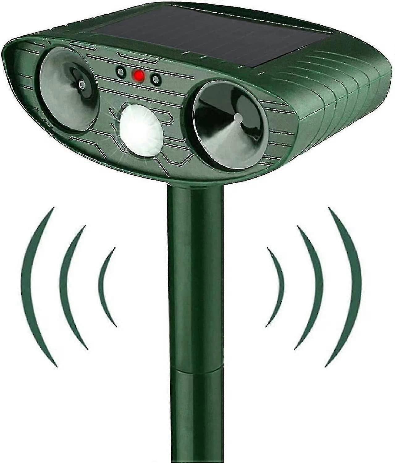 Waterproof Outdoor Ultrasonic Cat Repeller - Solar Powered, Motion Sensor