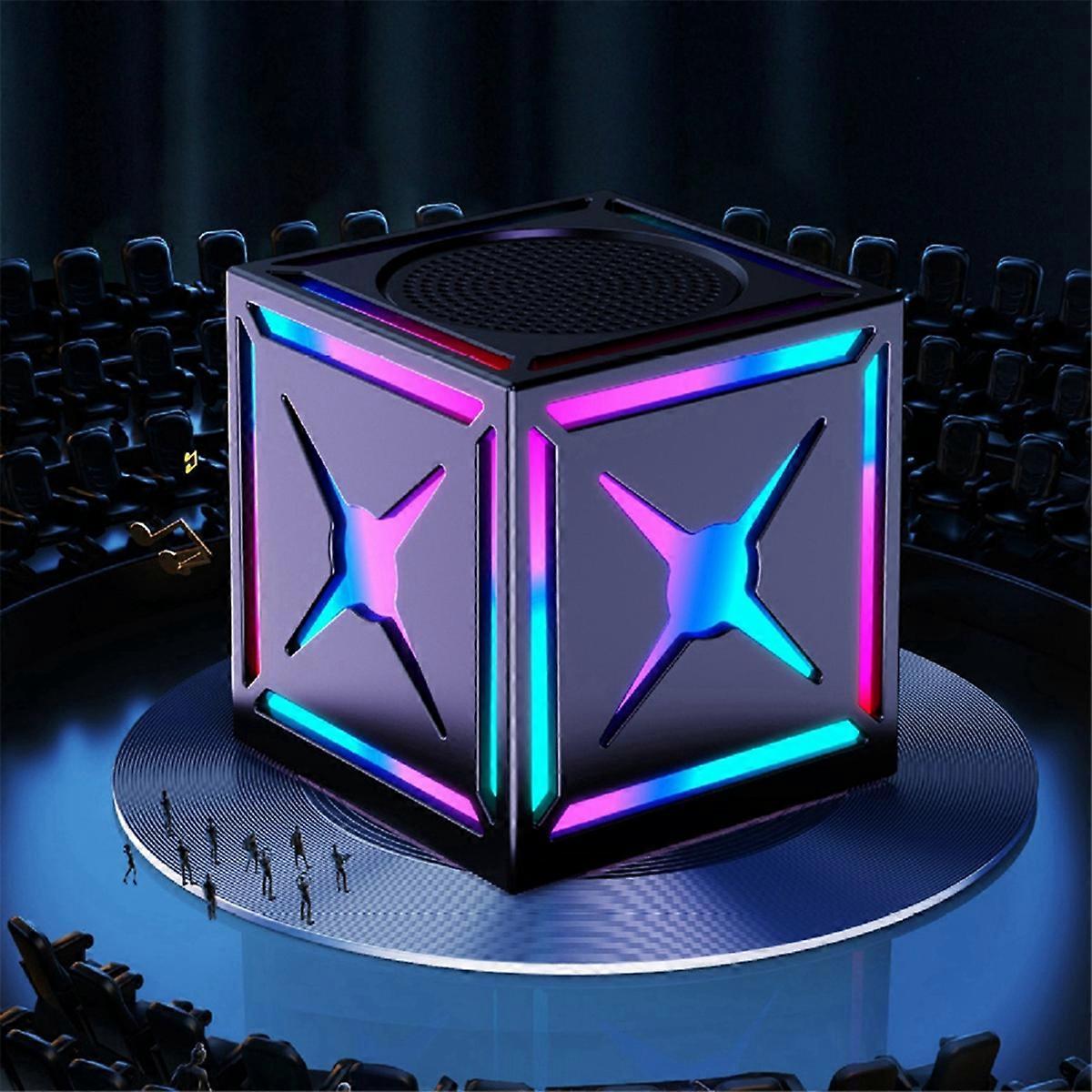 مكبر صوت لاسلكي صغير في الهواء الطلق مع مكبر صوت ملون RGB وردي