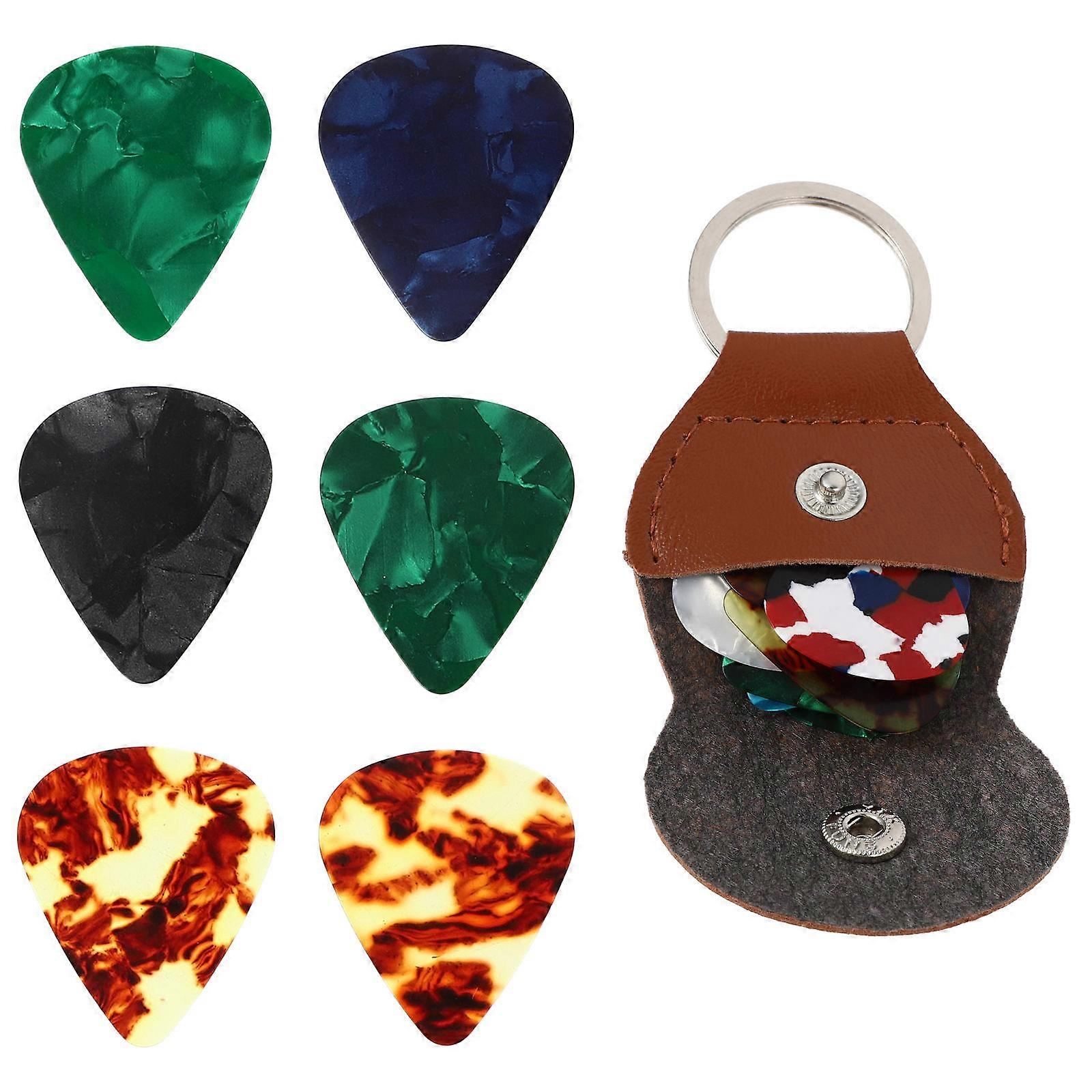 Guitar Pick Cases Leather Material Metal Hook Technology Compact Design for Guitarists 1Set