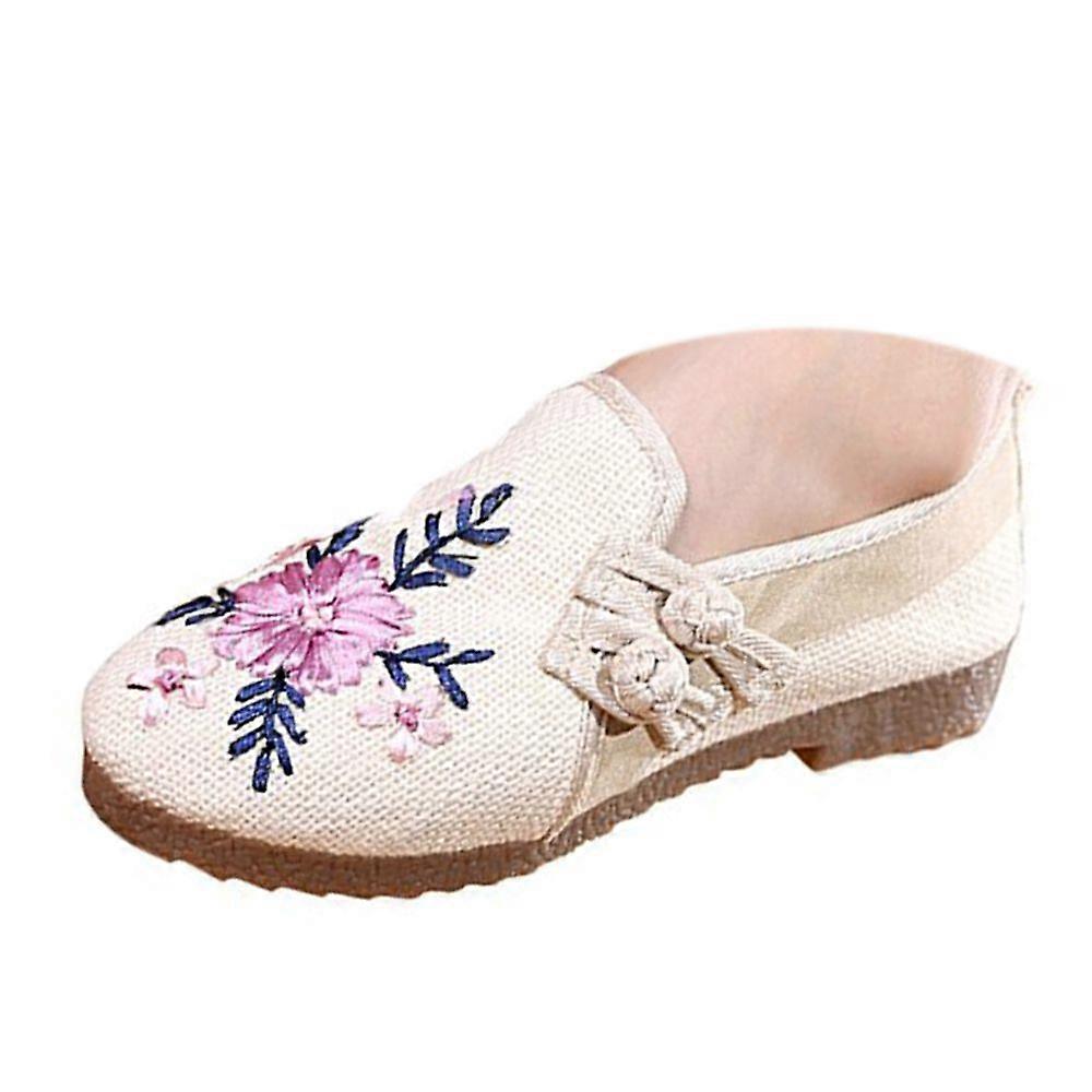 Old Beijing Cloth Embroidered Shoes Elegant