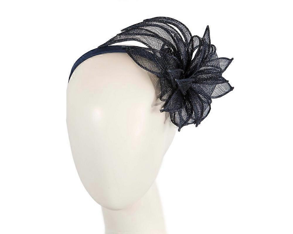 Fascinator fiore sinamay blu navy di Max Alexander MA948N