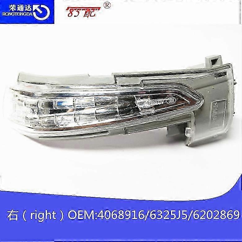 Right Turn Signal 4068916 6325J5 6202869 Suitable for Certain Models