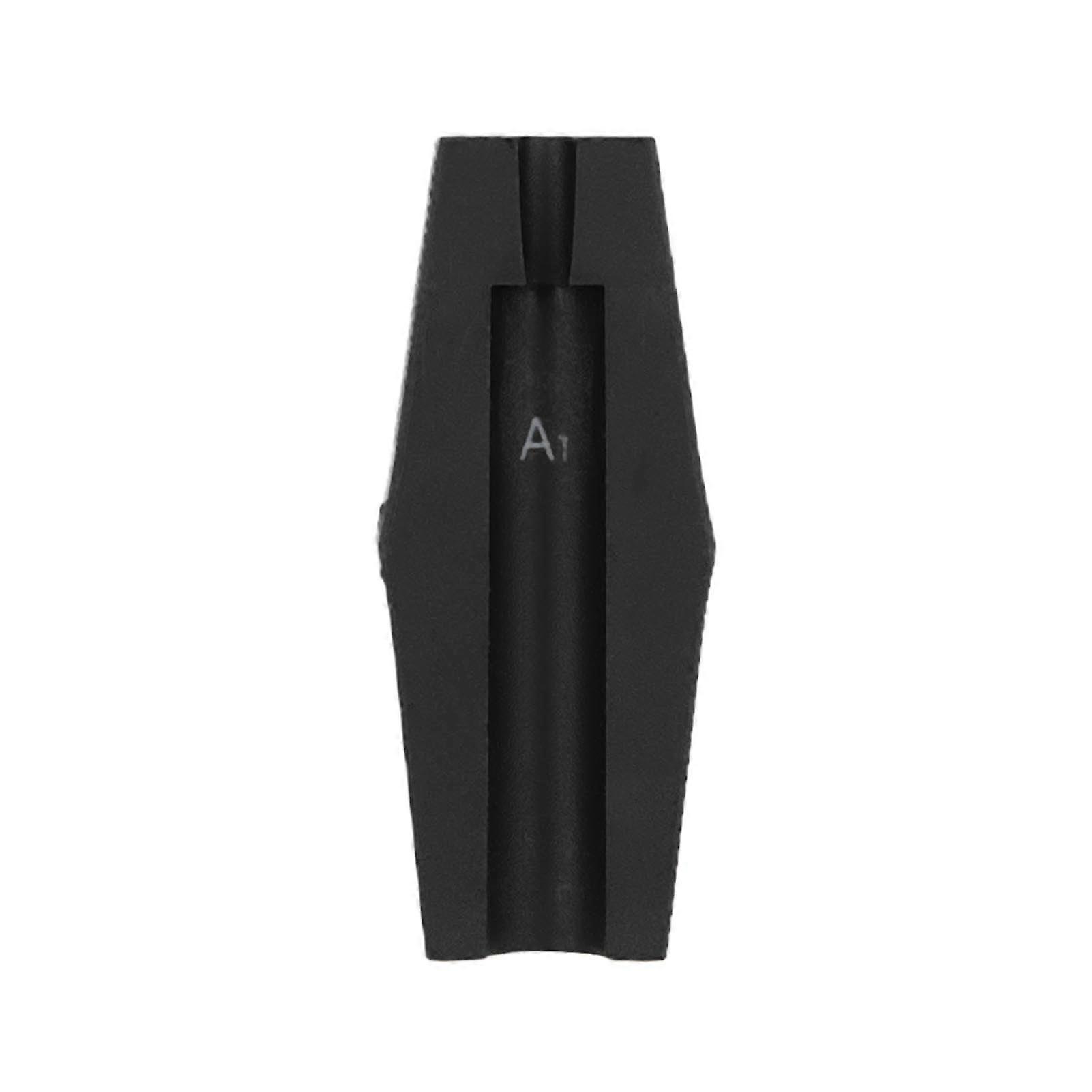 Taille-crayon à sourcils 4 en 1, outil auxiliaire d'affûtage cosmétique sûr et portable pour sourcils, noir