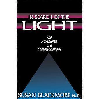 In Search Of The Light - Susan J. Blackmore - Paperback - en Book