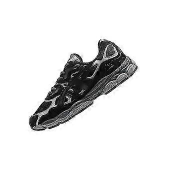 Scarpe da passeggio leggere da uomo: traspiranti, antiscivolo e resistenti all'usura, ideali per l'uso in ambienti interni ed esterni.